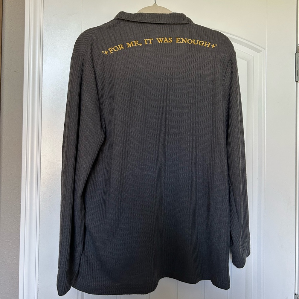 Taylor Swift Folklore Album Gray Pajama Set - Picture 8 of 11